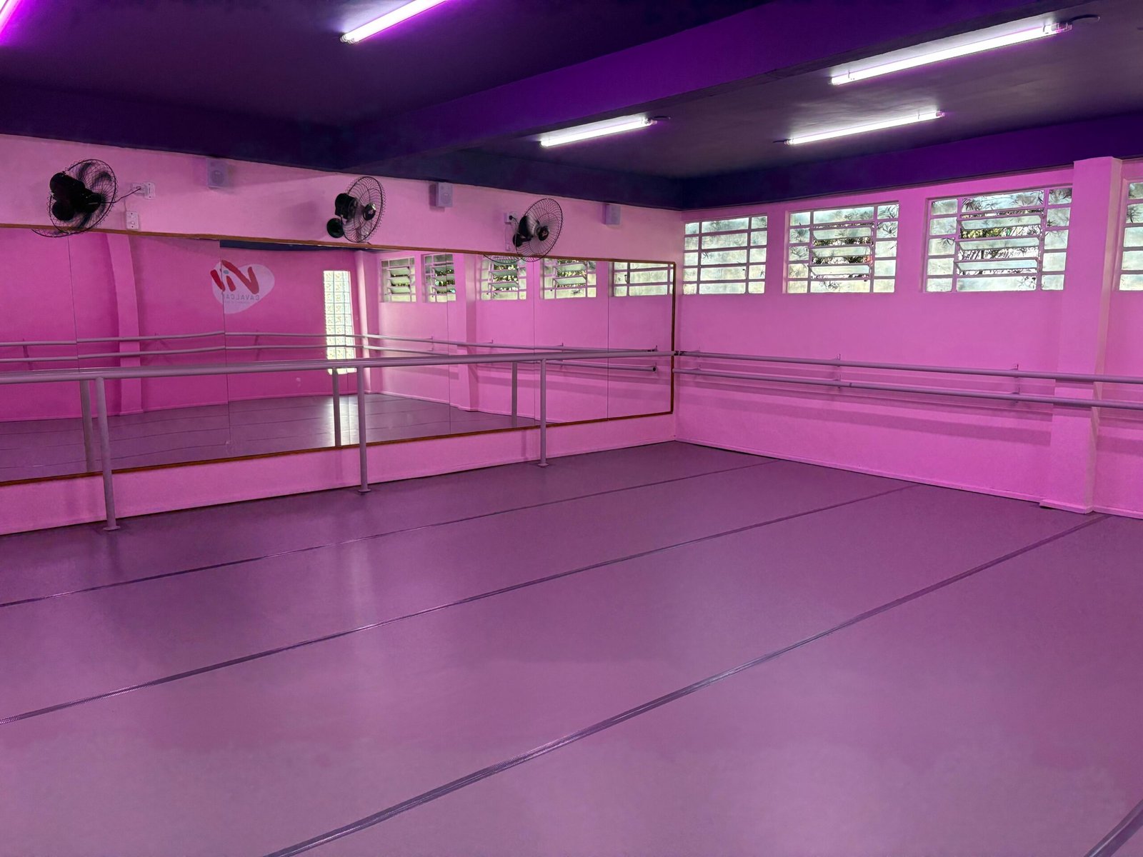 WhatsApp Image 2025-02-06 at 19.38.04