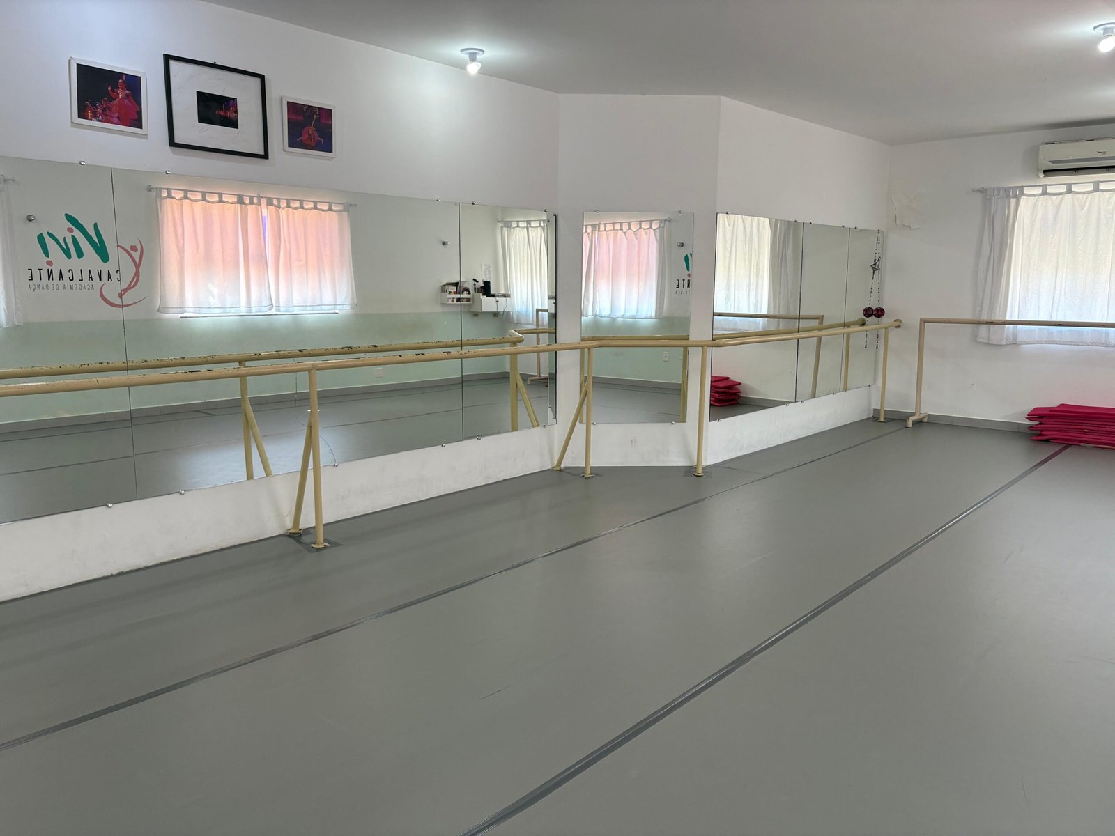 WhatsApp Image 2025-02-06 at 19.42.51